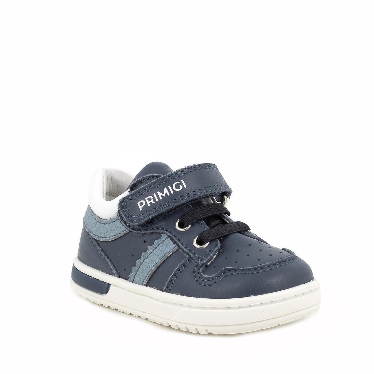 A boys casual shoe by Primigi, style Baby dude in navy, velcro and elastic lace fastening. Right angled view.