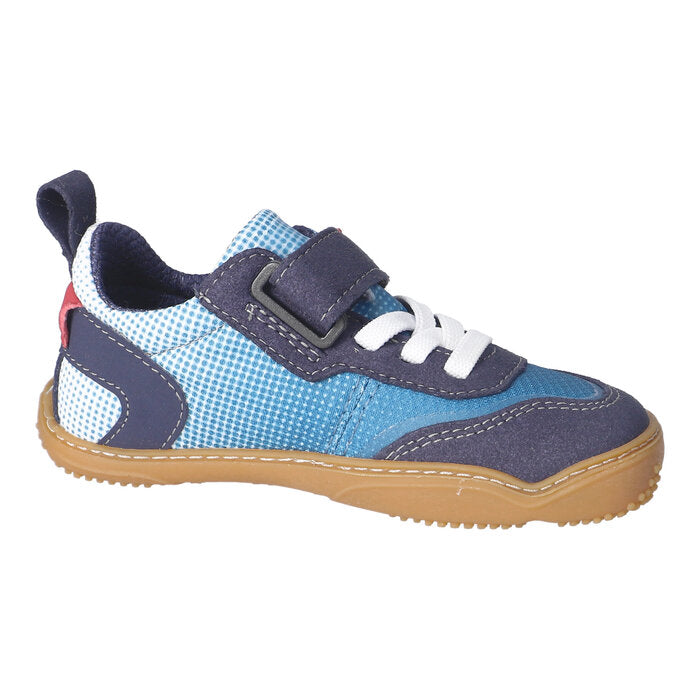 A boys casual shoe by Ricosta, style Fichte in ocean/adriatic with vecro strap and elastic laces. Inner view