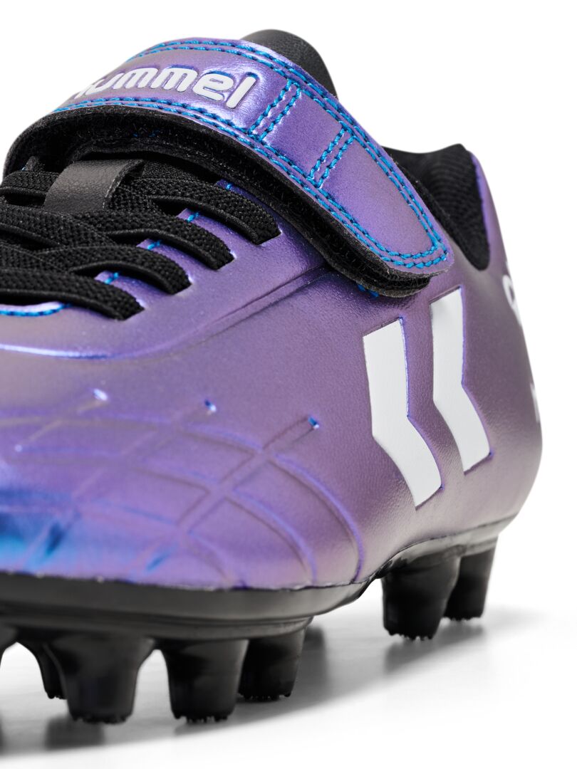 A firm ground football boot by Hummel, style Top Star F.G JR 216568-9639, in White Multi with elastic lace and velcro fastening. Close up.