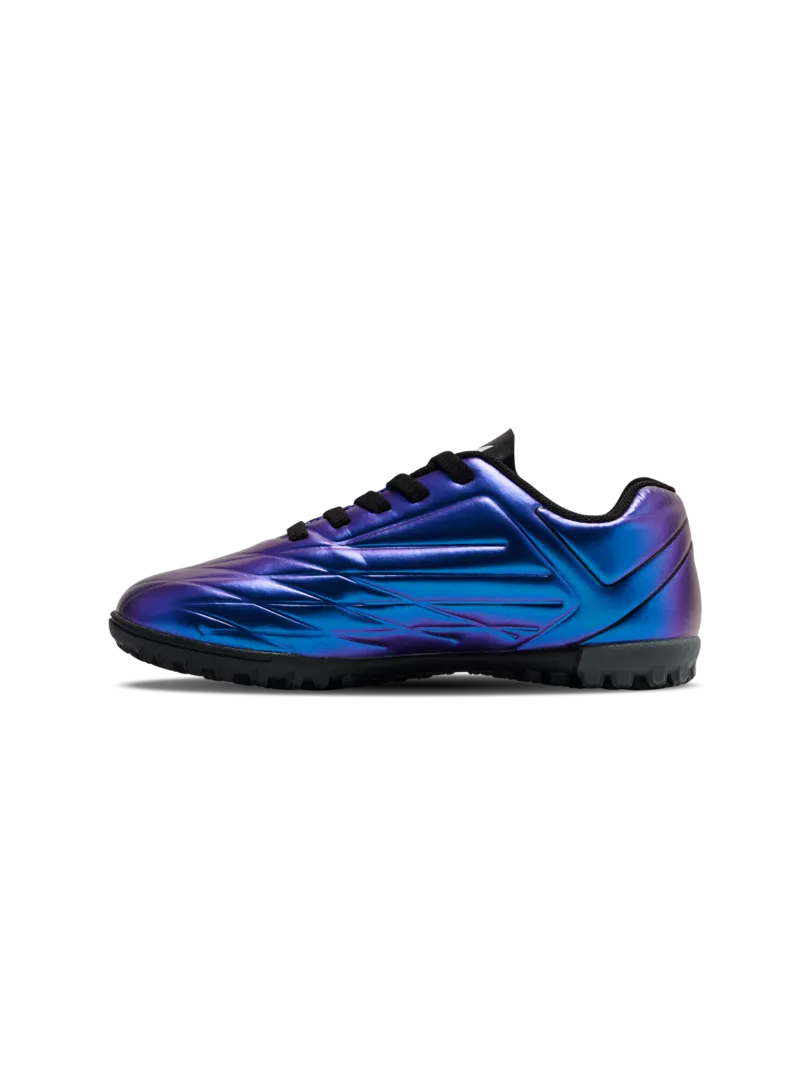 A hard ground/astro turf football boot by Hummel, style Top Star Turf LC 2.0 JR 234864-9639 in White Multi with laces. Inner right side view