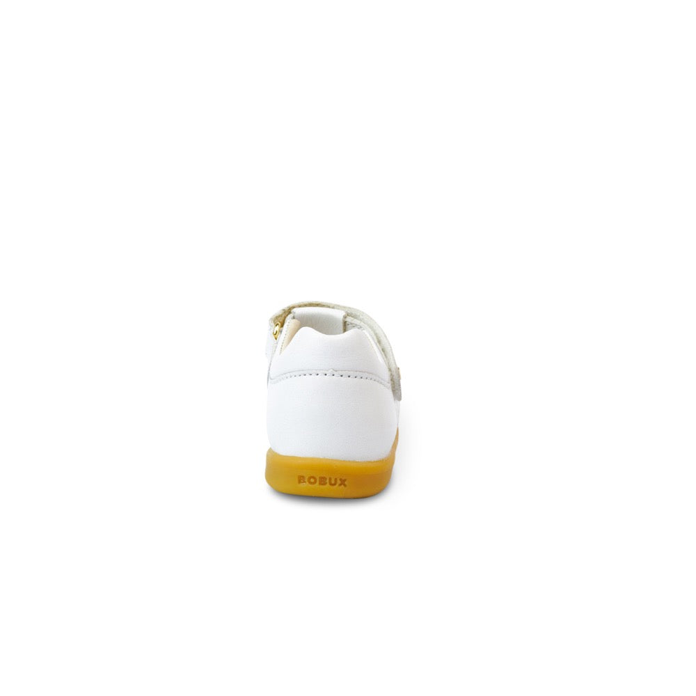A unisex sandal by Bobux, style Roam (I-Walk) in Caramel with velcro strap. Back view