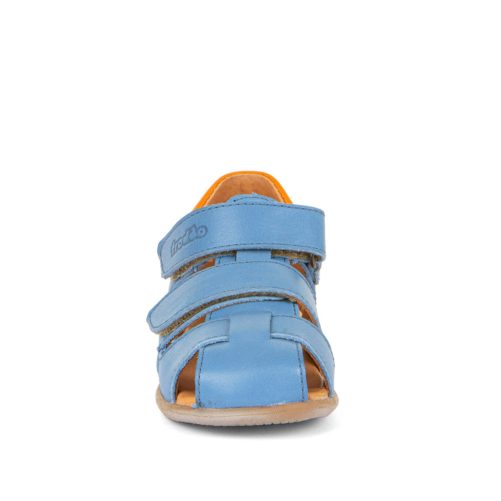 A boys closed toe leather sandal by Froddo, style Carte Double, in blue multi leather with velcro fastening. Front view.