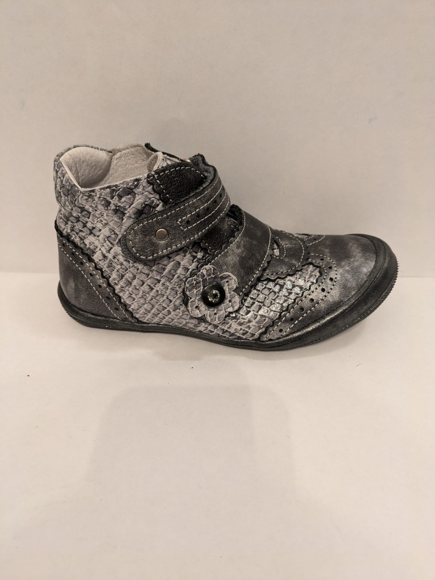 Bellamy | Girls Boots | Silver / Grey | Size EU27 / UK 9