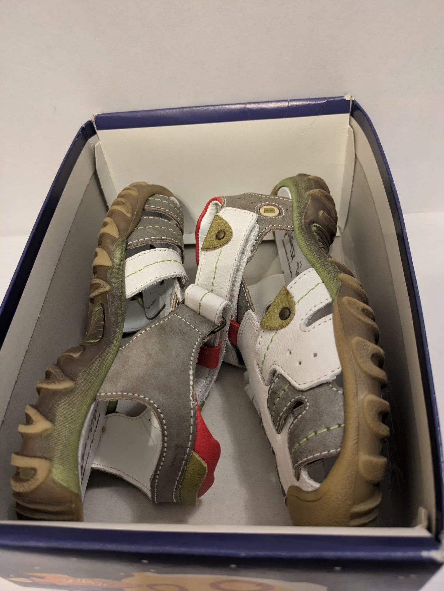 Bellamy | Boys Closed Toe Sandals | White / Multi | Size UK12.5 / EU31