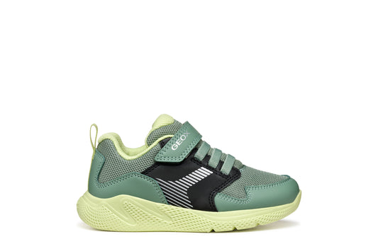 A boys trainer by Geox, style J Sprintye in black / green. Velcro/ elastic lace fastening. Right side view.