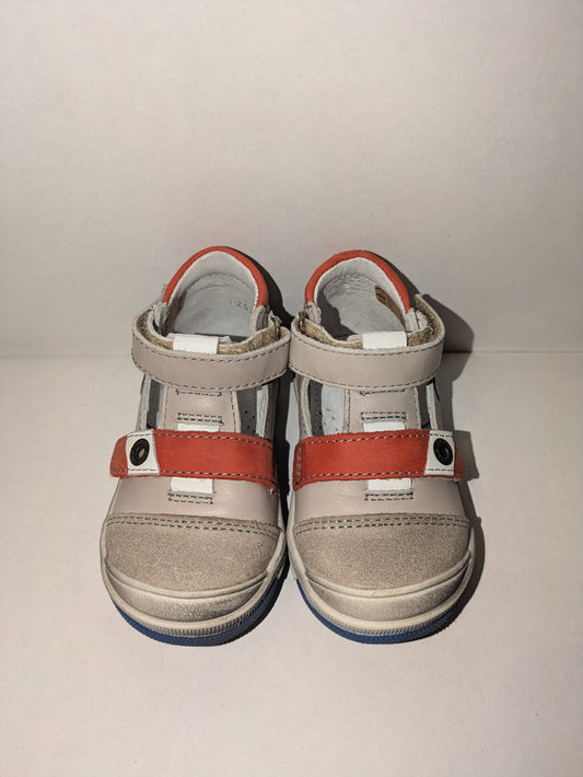 GBB | Sorel Boys Closed Toe Sandals | Grey and Red | Size EU20 / UK4