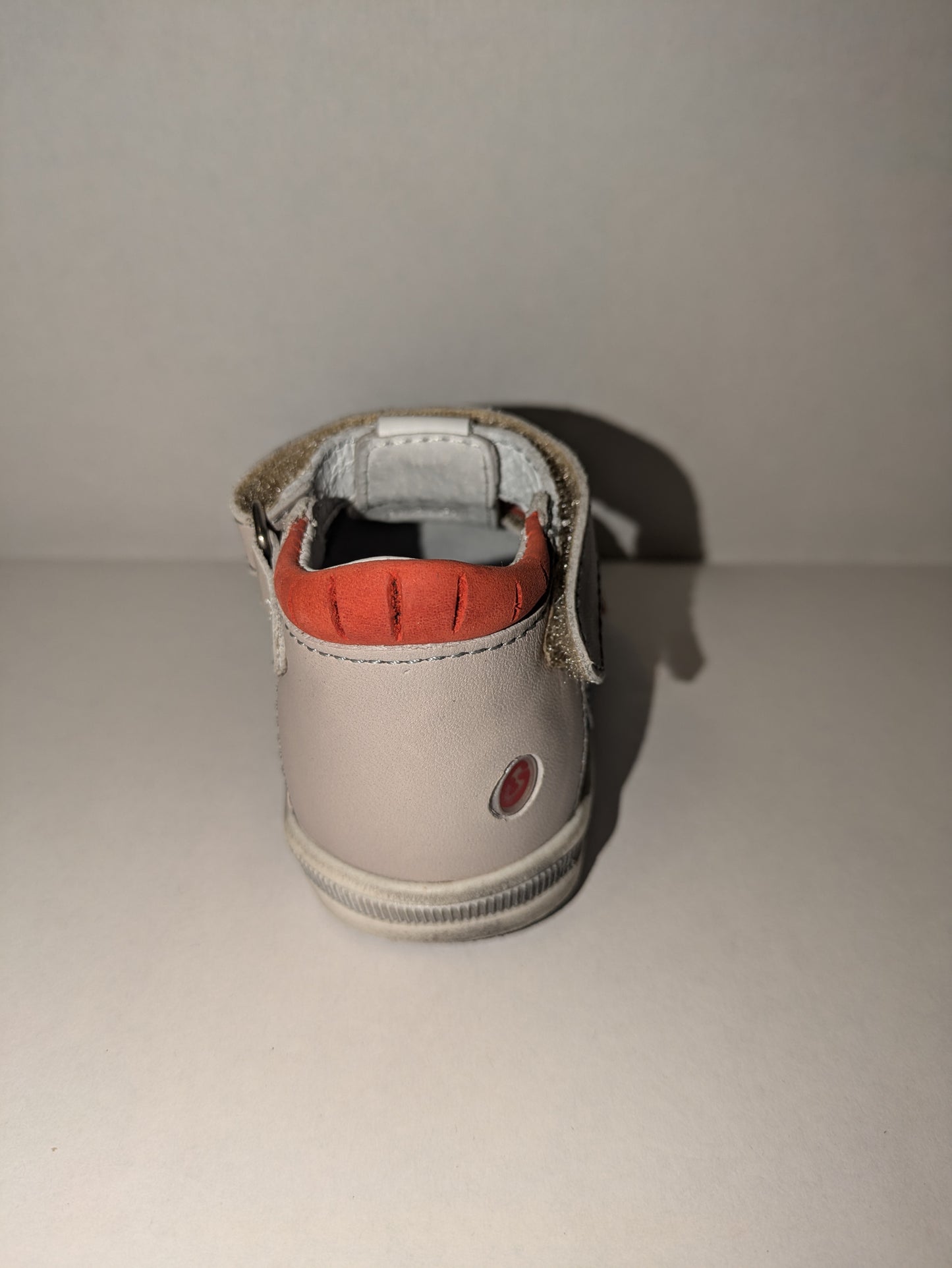 GBB | Sorel Boys Closed Toe Sandals | Grey and Red | Size EU20 / UK4