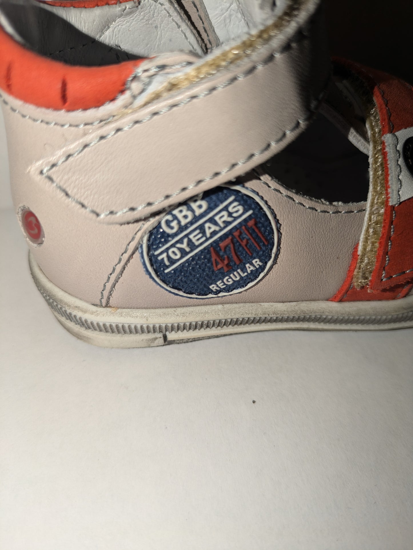 GBB | Sorel Boys Closed Toe Sandals | Grey and Red | Size EU20 / UK4