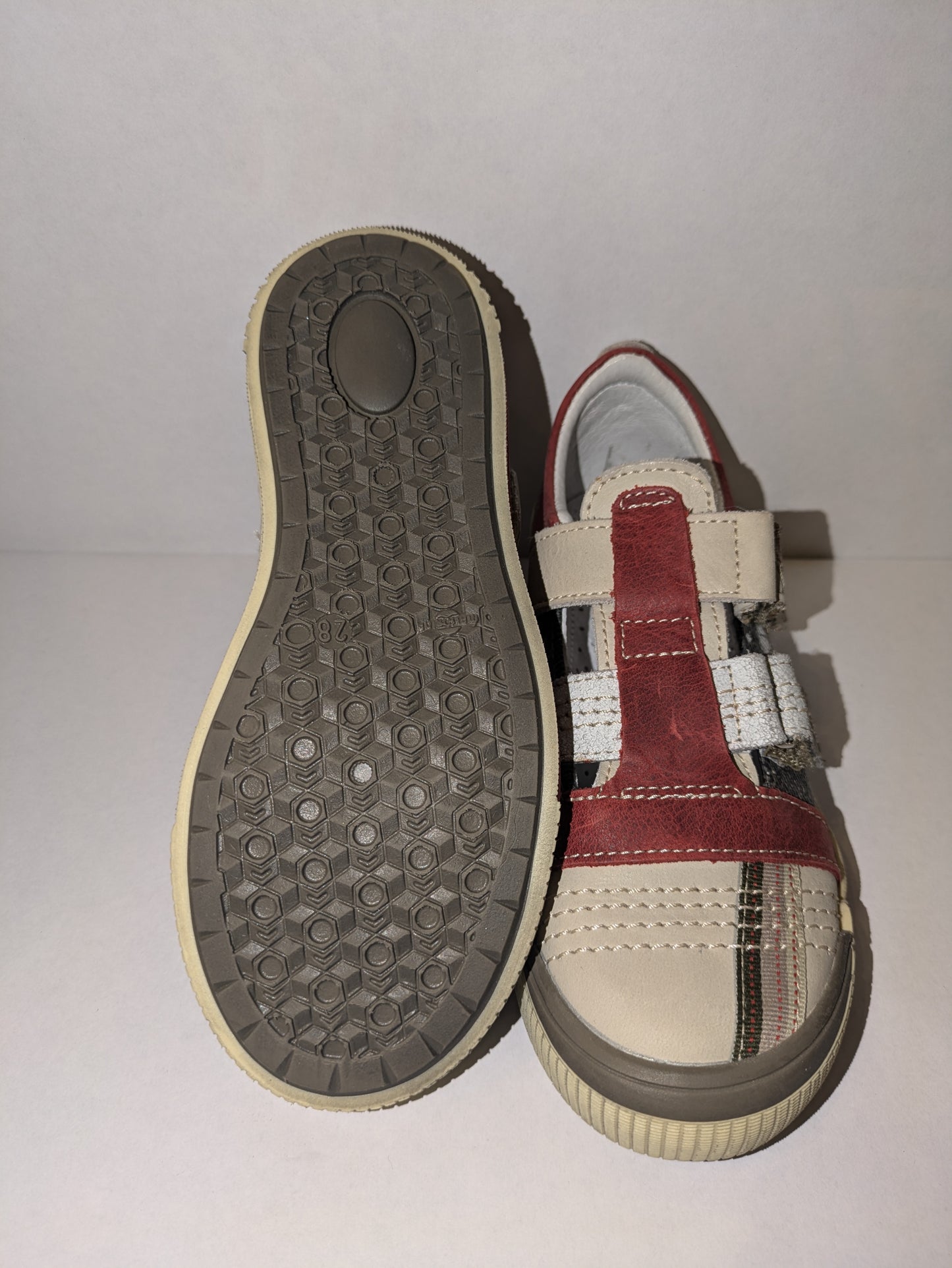 GBB | Boys Shoe | White / Red | Size EU28 / UK10