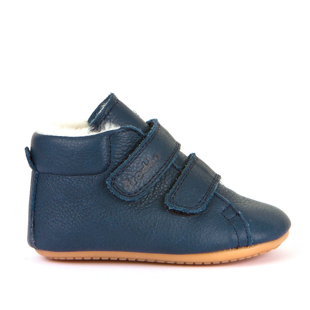 A unisex fur lined pre-walker boot by Froddo, style G1130013-2 , in navy leather with double velcro fastening. Right side view.