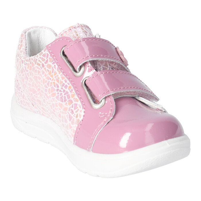 A girls casual soe by Ricosta, style Jasmine in sucre pink/murano with two velcro straps, one with a flower on and a holographic pattern on side. Inner left side view