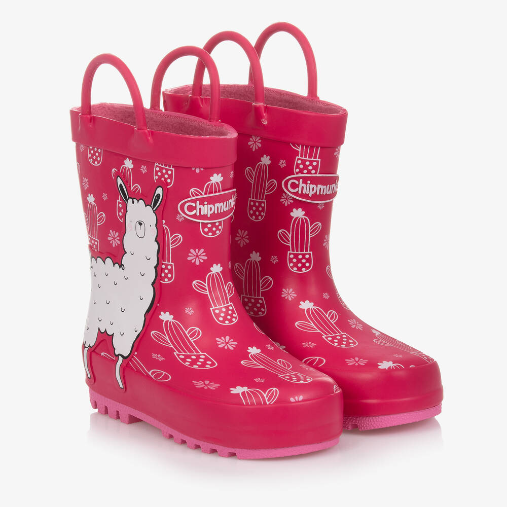 A pair of girls fleece lined wellies by Chipmunks, style Lena, in pink and white with llama design. Angled view of right side.