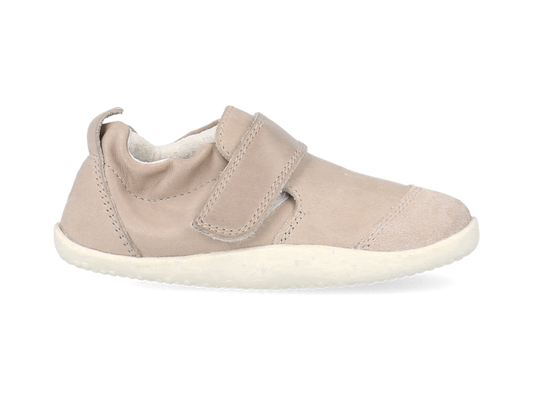 A unisex pre-walker by Bobux, style XP Marvel,in  taupe leather and suede with velcro strap. Right side view.