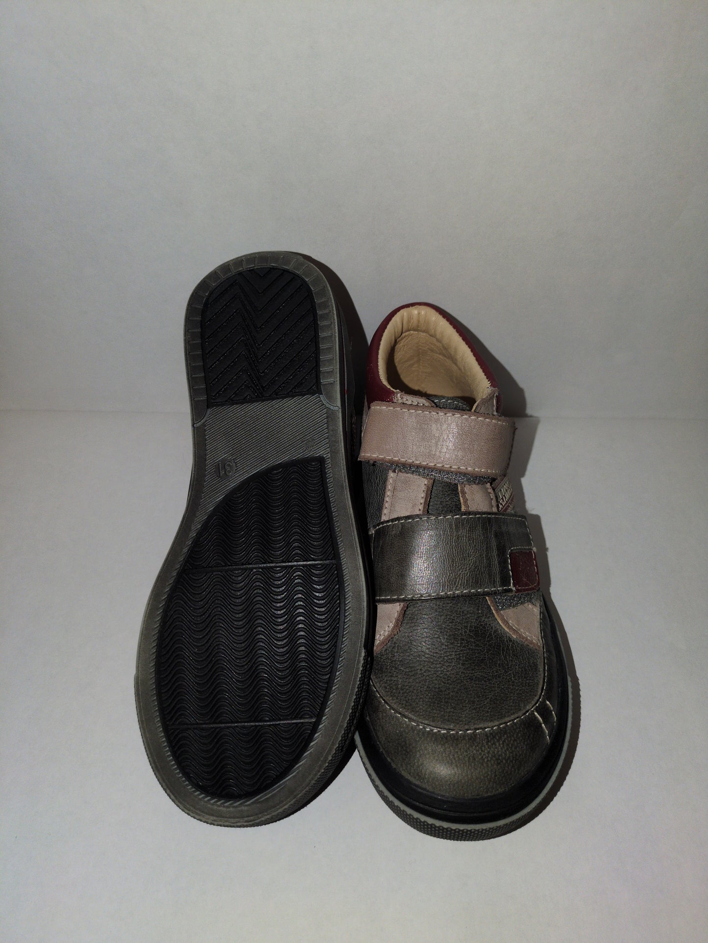 GBB | Outlet | Boys Shoe | Grey/Red | Size EU31 / UK12.5