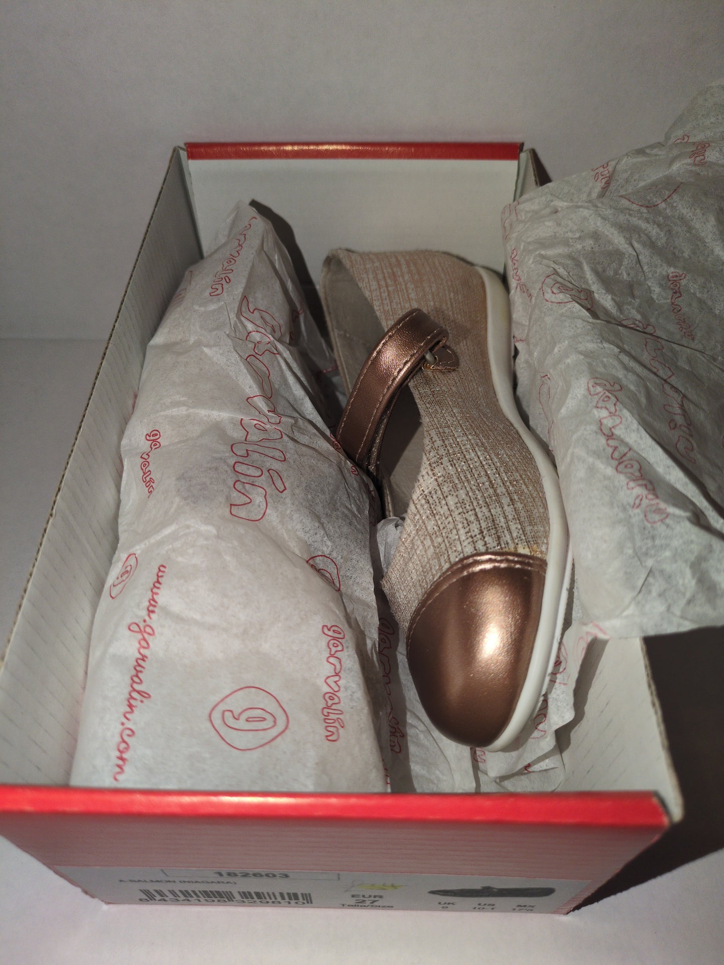 Garvalin | 182603 | Girls Mary Jane Shoe | Gold/Salmon (Niagara)