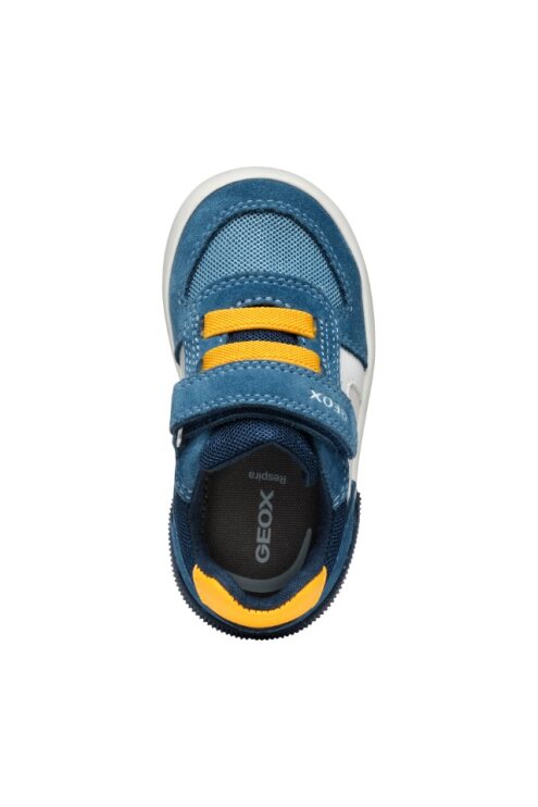 A boys trainer by Geox,style B Gisli, in light blue and yellow with velcro  and yellow elastic lace fastening. Above view.