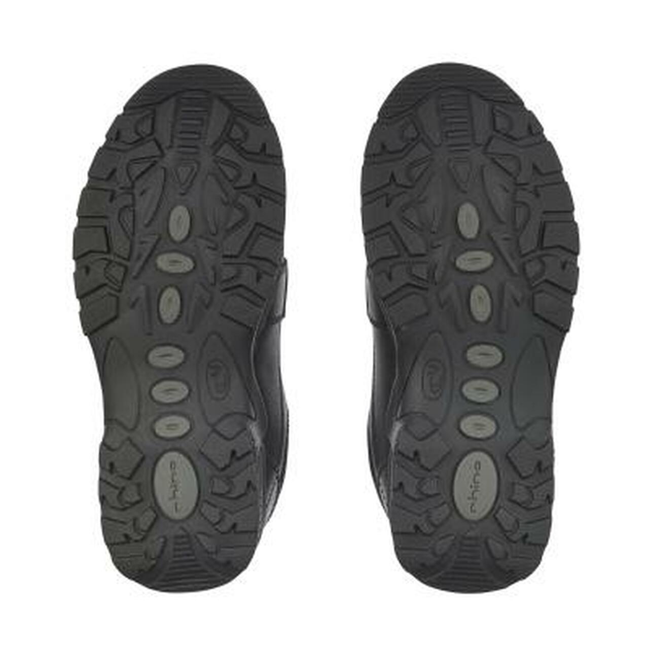 A boys school shoe by Start Rite,style Dylan, in black leather with lace up fastening. Sole view.