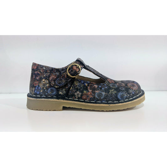 A girls T-Bar shoe by Petasil,style Crosspatch, in bronze floral leather with buckle fastening. Right side view.