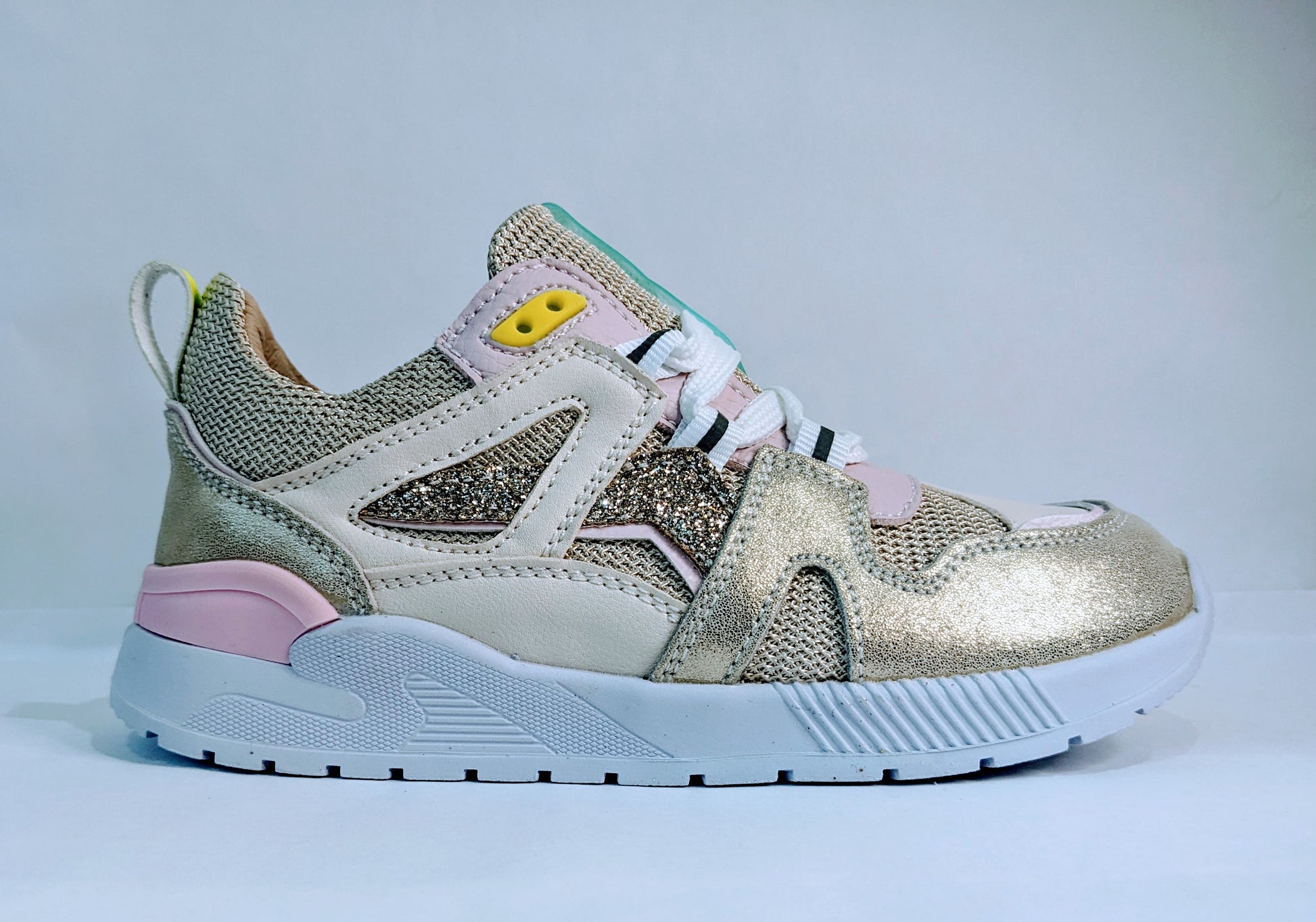 A girls trainer by Shoesme, style ST23S020-B, in beige/gold fabric and leather with lace fastening. Right side view.